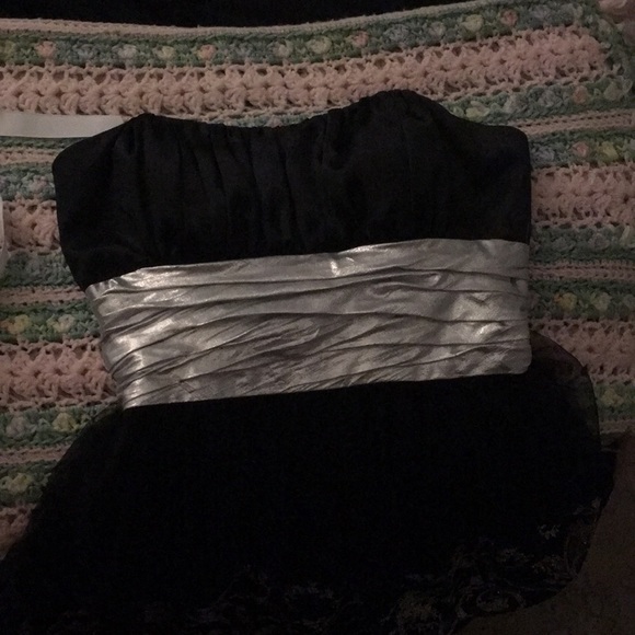 Strapless Prom Dress - Picture 6 of 6